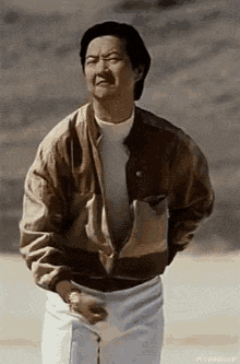 mrchow-mastur.gif